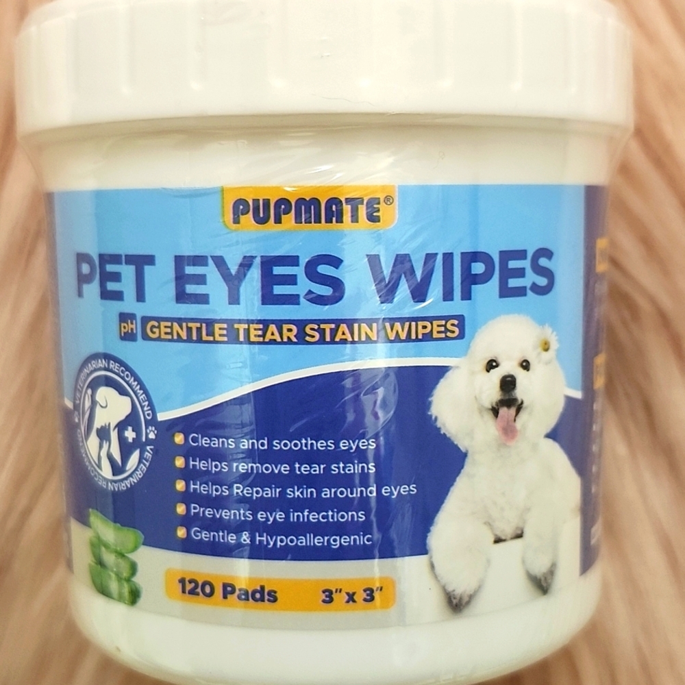 CLEAROUT!! Brand New PUPMATE PET TEAR STAIN WIPES *NOTE*